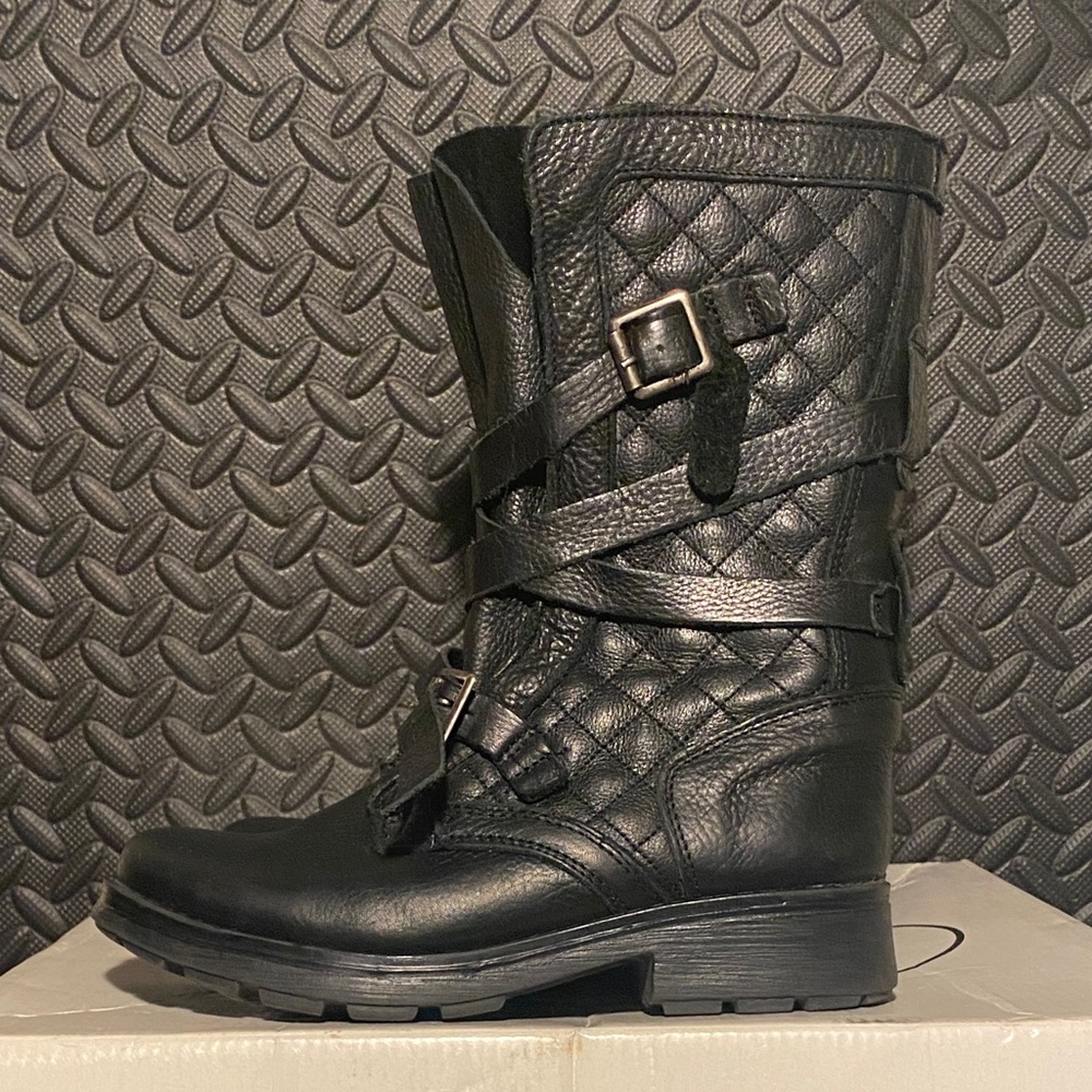 Steve Madden Bounti Black Leather Combat & Moto Boots - Size 6 (Pre-Owned, GC) - Picture 6 of 11